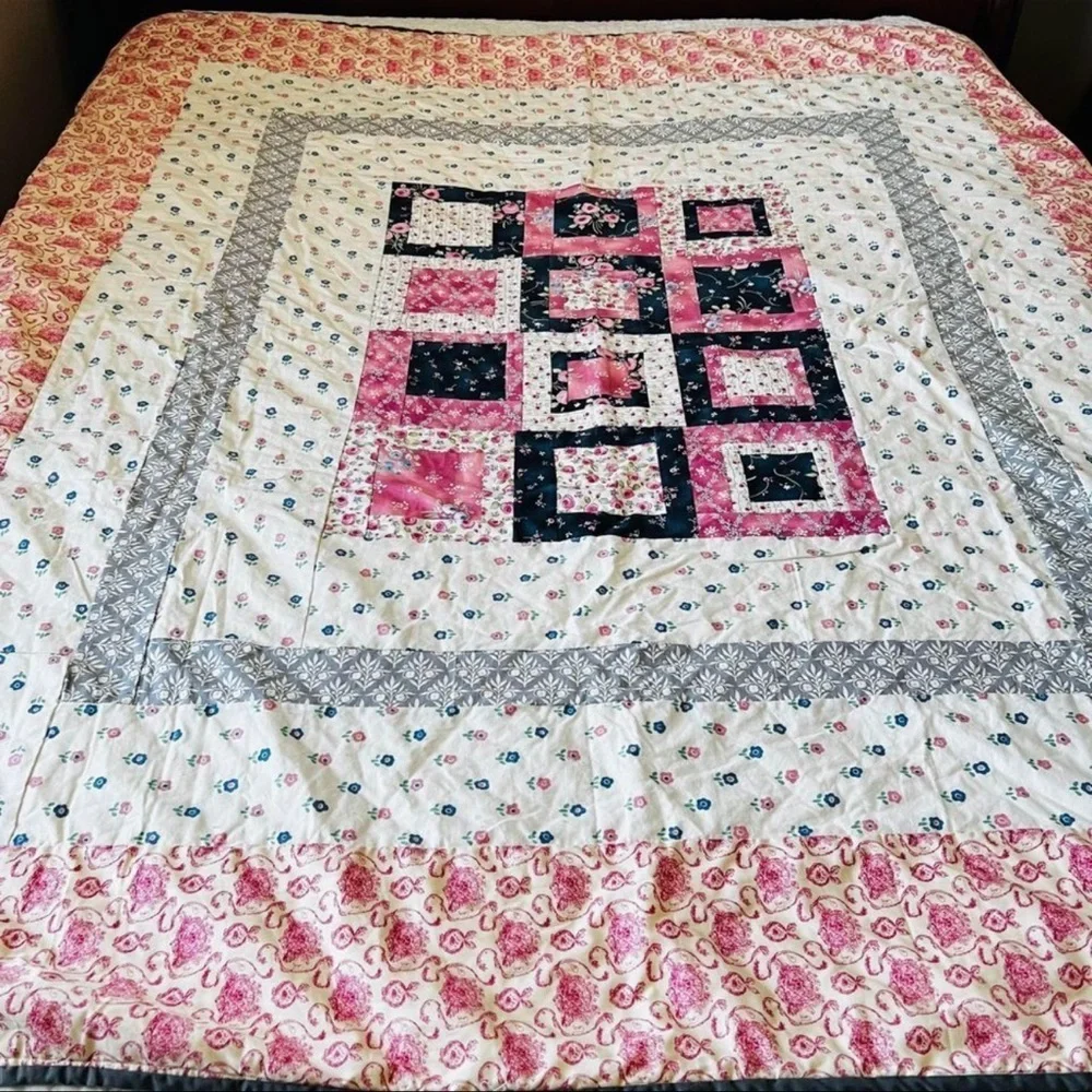 62”x72” New Twin Size Cotton Handmade Quilt .